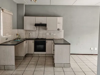 2 Bedroom Apartment To Rent in Midrand - uQyk.webp
