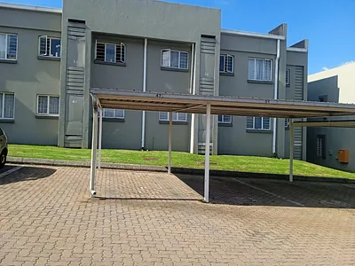 3 Bedroom Apartment For Sale in Midrand - Zosm.webp