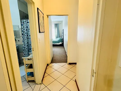 2 Bedroom Apartment For Sale in Sandton - dK3q.webp