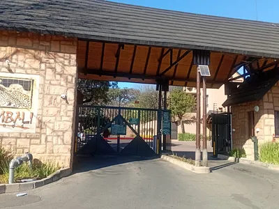 2 Bedroom Apartment To Rent in Sandton - c3PZ.webp