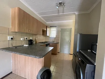 2 Bedroom Apartment For Sale in Midrand - SMNi.webp