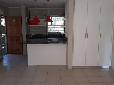 2 Bedroom Apartment To Rent in Sandton - 1HXP.webp