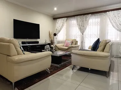 3 Bedroom Apartment To Rent in Randburg - PgMc.webp