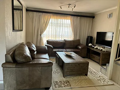 3 Bedroom Apartment To Rent in Kempton Park - M3V9.webp