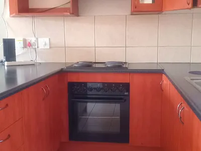 2 Bedroom Apartment To Rent in Kempton Park - 7b5H.webp