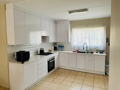 2 Bedroom Apartment To Rent in Midrand - Gtuv.webp