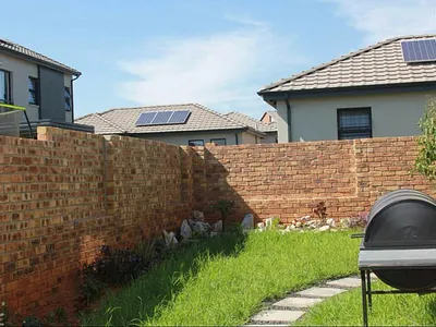 4 Bedroom Townhouse For Sale in Lion Pride Lifestyle Estate, Randburg - img