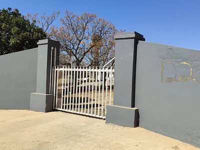 0.5 Bedroom Apartment To Rent in Midrand - IpTP.webp