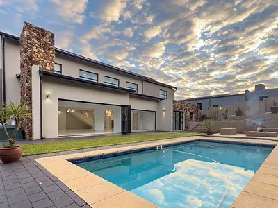 4 Bedroom House For Sale in Midstream Ridge Estate, Centurion - mfVh.webp