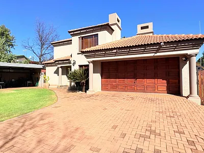 3 Bedroom House For Sale in Centurion - qAxY.webp