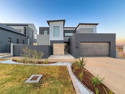 3 Bedroom House For Sale in Midrand - img