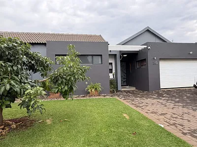 4 Bedroom House For Sale in Centurion - img