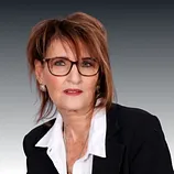 Elsabe Botes - r8eq.webp