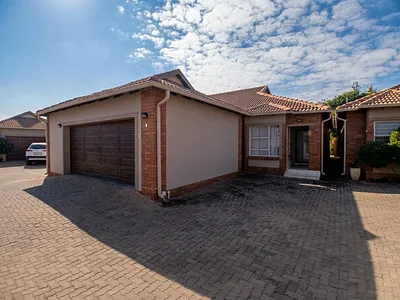 3 Bedroom Townhouse To Rent in Pretoria - img