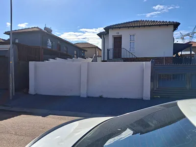 3 Bedroom House For Sale in Pretoria - DGFS.webp