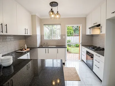 2 Bedroom Apartment To Rent in Pretoria - img