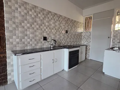 2 Bedroom Townhouse For Sale in Pretoria - img