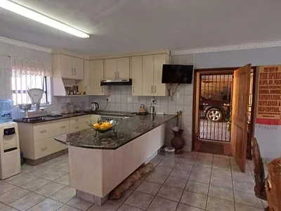 Farm For Sale in Centurion - kzjQ.webp