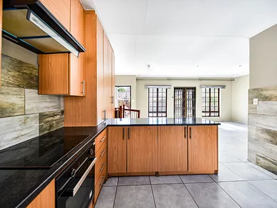4 Bedroom House For Sale in Centurion - vlgo.webp