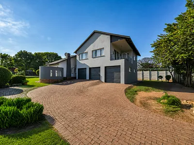 3 Bedroom House For Sale in Pretoria - RF62.webp