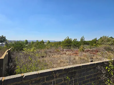 Vacant Land For Sale in Pretoria - 8HOX.webp