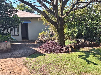 3 Bedroom House For Sale in Pretoria - img