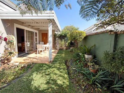 2 Bedroom Townhouse For Sale in Pretoria - img
