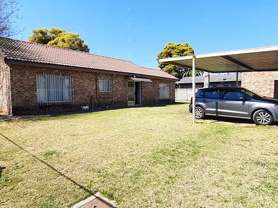 3 Bedroom Townhouse For Sale in Pretoria - ncPM.webp