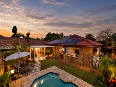 3 Bedroom Townhouse For Sale in Pretoria - HY6K.webp