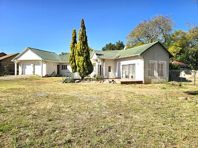 4 Bedroom House For Sale in Cullinan - CHwX.webp