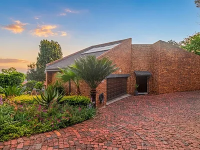 4 Bedroom House To Rent in Pretoria - img