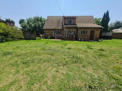 3 Bedroom House For Sale in Klippoortjie, Boksburg - QHG3.webp