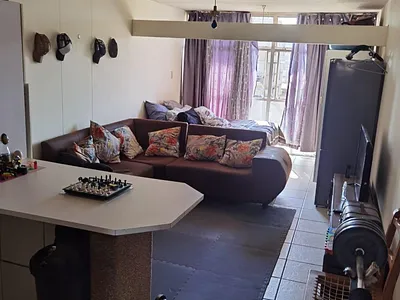 0.5 Bedroom Apartment For Sale in Pretoria - eQRT.webp