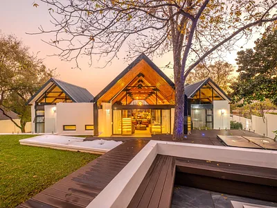 5 Bedroom House For Sale in Pretoria - KXAy.webp