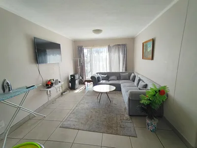 2 Bedroom Apartment For Sale in Pretoria - N3Lg.webp