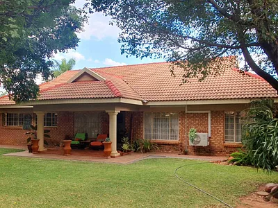 3 Bedroom House For Sale in Mookgopong - QJEi.webp