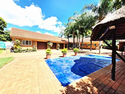 5 Bedroom House For Sale in Mookgopong - ZMnv.webp