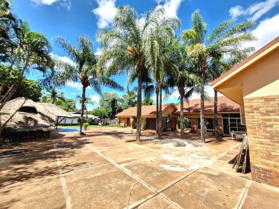 5 Bedroom House For Sale in Mookgopong - eLlL.webp