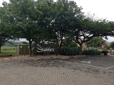 2 Bedroom Apartment For Sale in Pretoria - 7XxU.webp