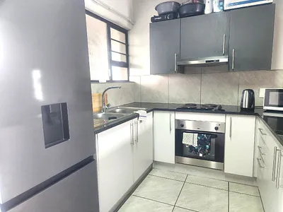 2 Bedroom Apartment For Sale in Boksburg - yG3k.webp