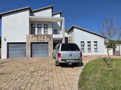 5 Bedroom House For Sale in Pretoria - 5ATN.webp