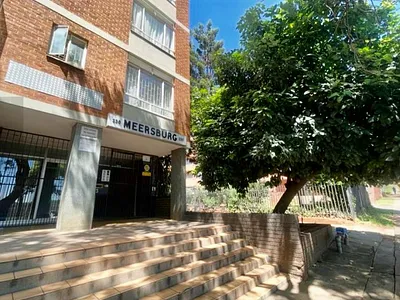 3 Bedroom Apartment For Sale in Pretoria - cMPW.webp