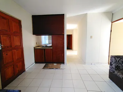 3 Bedroom Apartment For Sale in Pretoria - 0E1y.webp