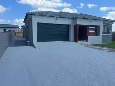 3 Bedroom House For Sale in Rayton - pYkW.webp