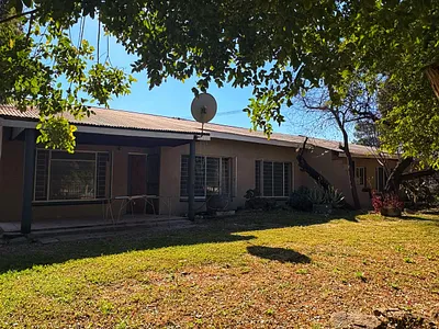 Farm For Sale in Pretoria - oZOa.webp