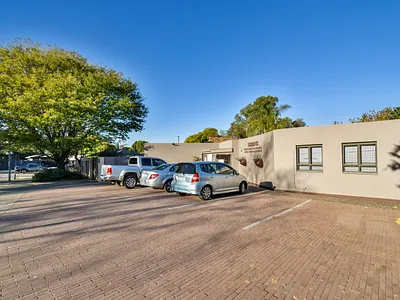 4 Bedroom House For Sale in Pretoria - BKNv.webp