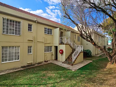2 Bedroom Apartment For Sale in Pretoria - yaa8.webp