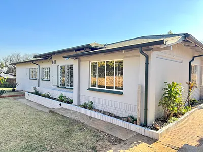 4 Bedroom House To Rent in Pretoria - img