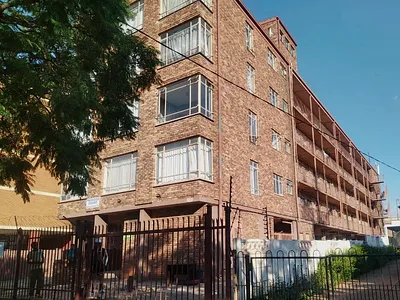 1 Bedroom Apartment For Sale in Pretoria - 97mg.webp