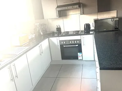 2 Bedroom Apartment For Sale in Boksburg - ZBLd.webp